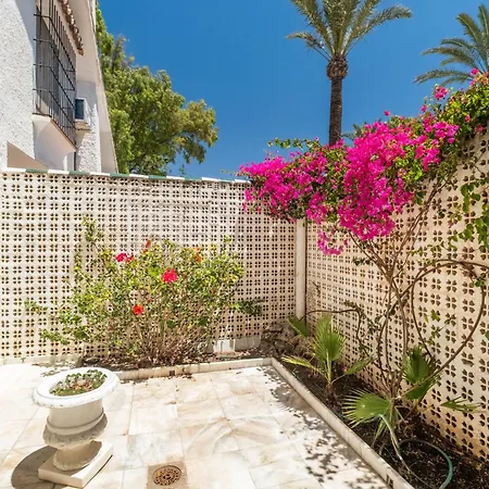 Beachfront Andalusian Дом отдыха *
